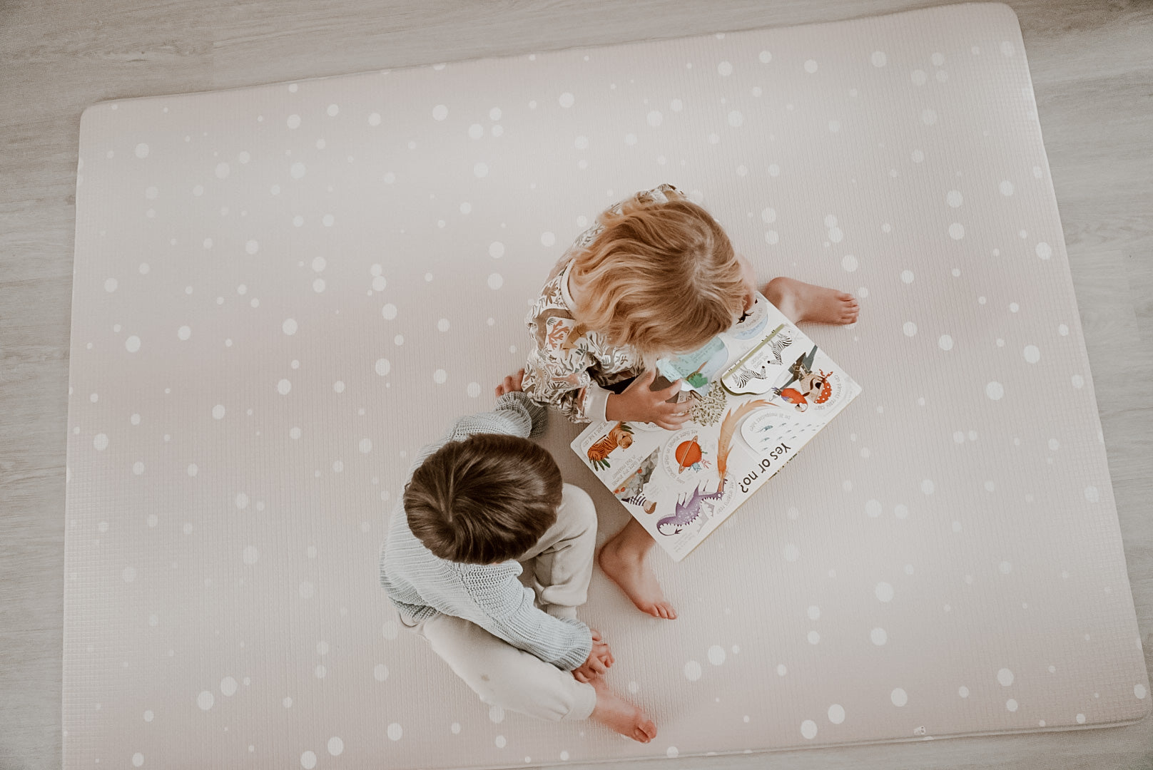 5 Benefits of Reading to Your Child and How to Encourage a Love of Books